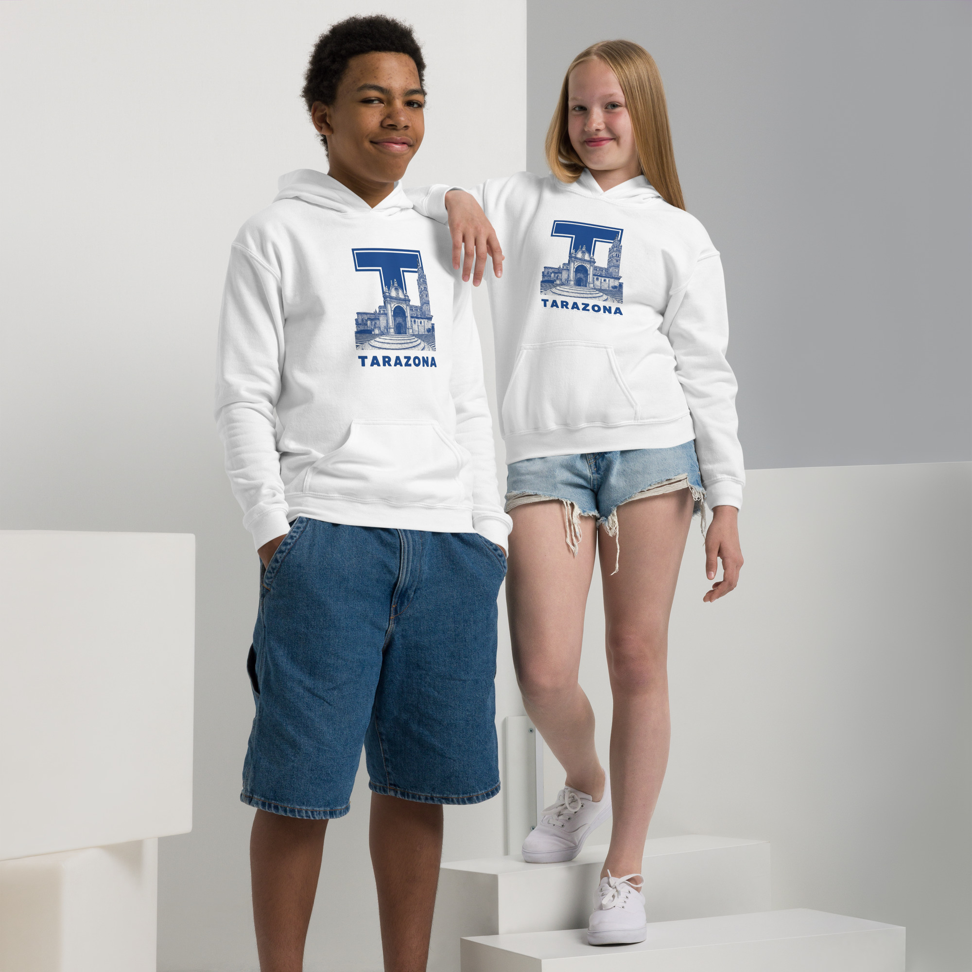 Sudadera gruesa con capucha para niño